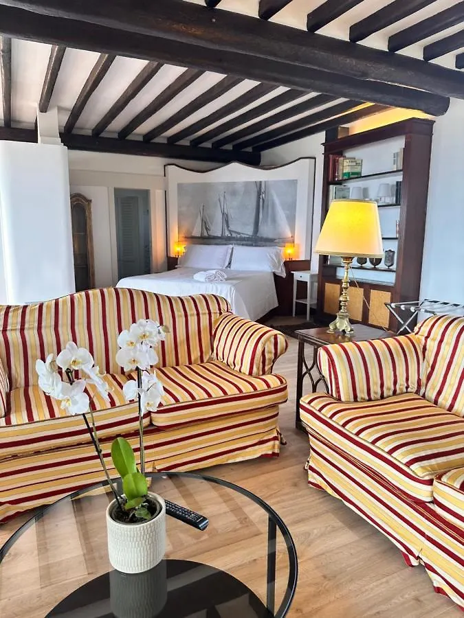 Hotel Piccadilly Penthouse With Jacuzzi Lido di Camaiore 0*,  Italia