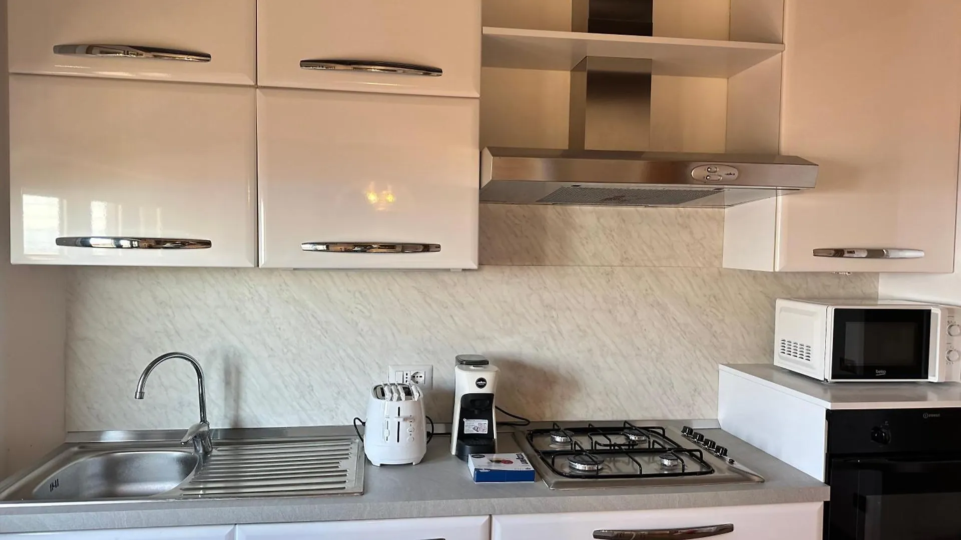Piccadilly Penthouse With Jacuzzi 호텔 리도디캄파이오레