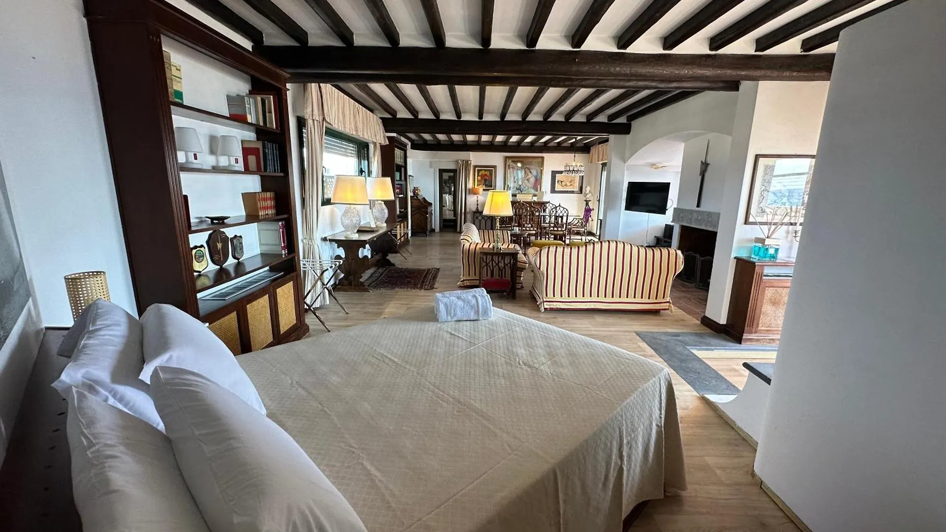 Hotel Piccadilly Penthouse With Jacuzzi Lido di Camaiore Italia